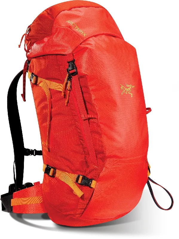 Treat Yourself To Amazing Discounts Khamski 38 Ski Pack