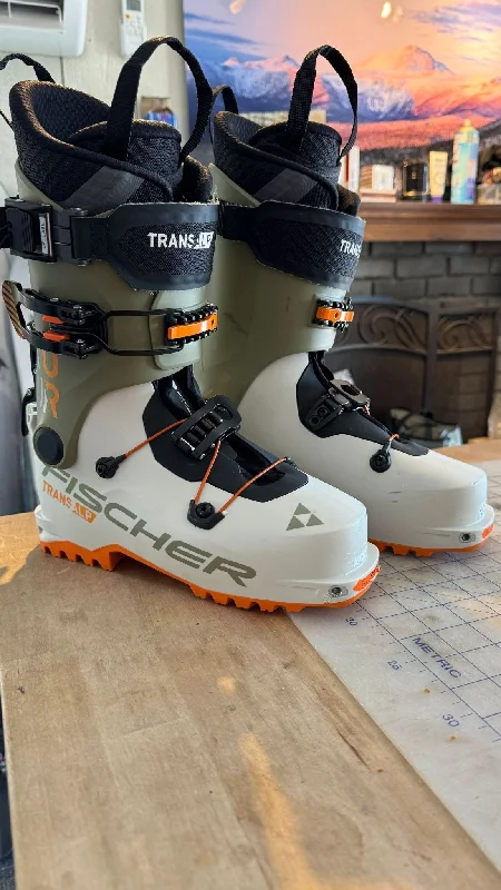 Steals and Deals USED Fischer Transalp Tour WS 26.5